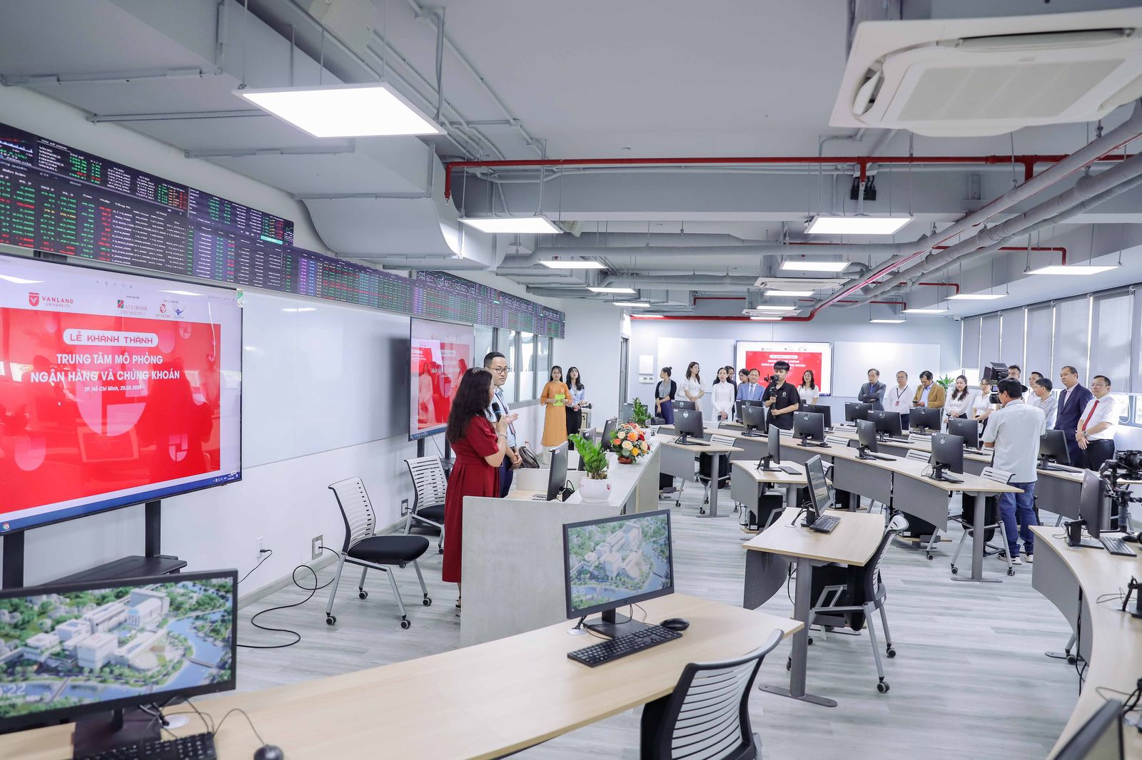 Trường Đại học Văn Lang mở cổng nhận hồ sơ dự thi năng khiếu hết ngày 30/4/2026